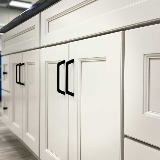 5 1/2 in Matte Black Pull Handle H1208-128MB - Hardware