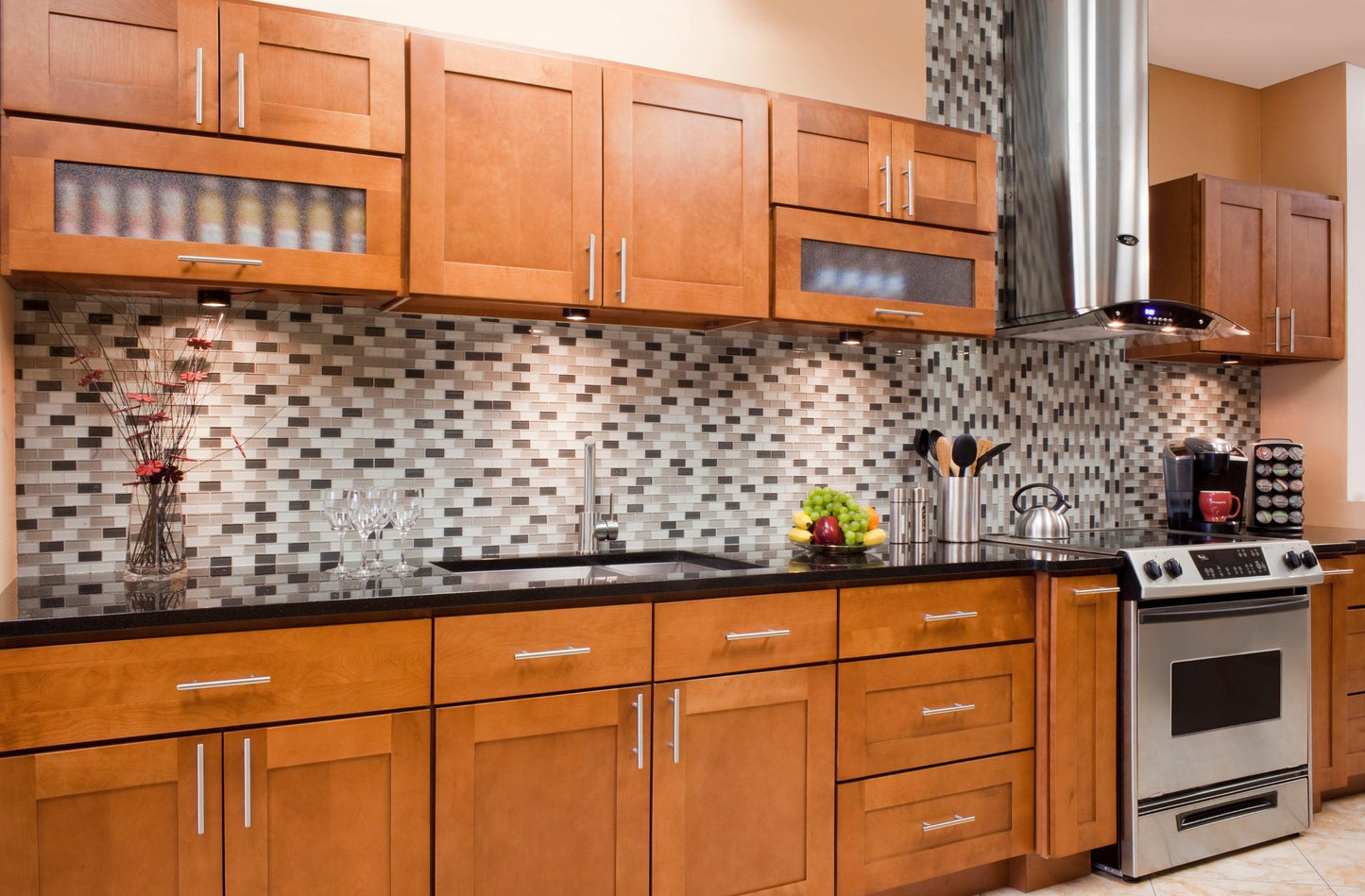 Door Sample Newport LessCare - Kitchen Cabinets