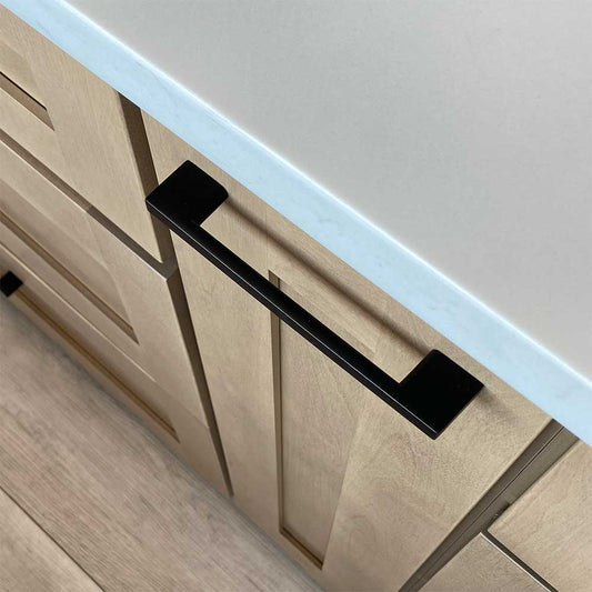 5’’ Matte Black Cabinet Pull H8372 96MB Hardware
