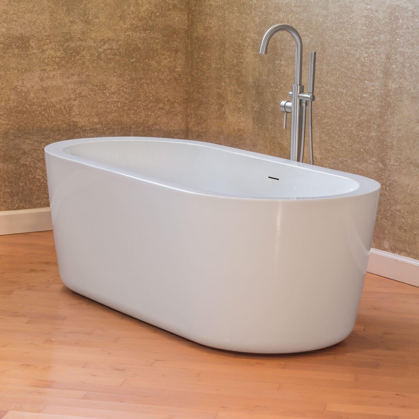 Freestanding Acrylic Bathtub LTF1.