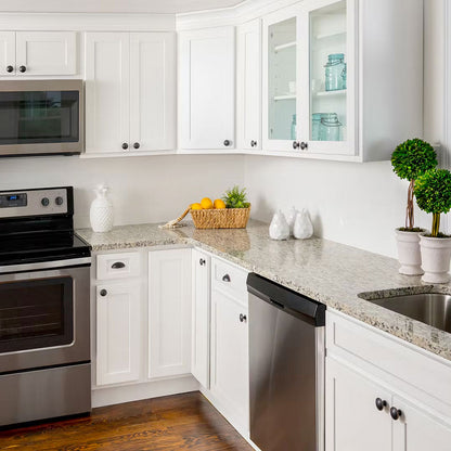 Fabuwood Quest Discovery Frost Recessed Panel White Door Sample - Kitchen Cabinets