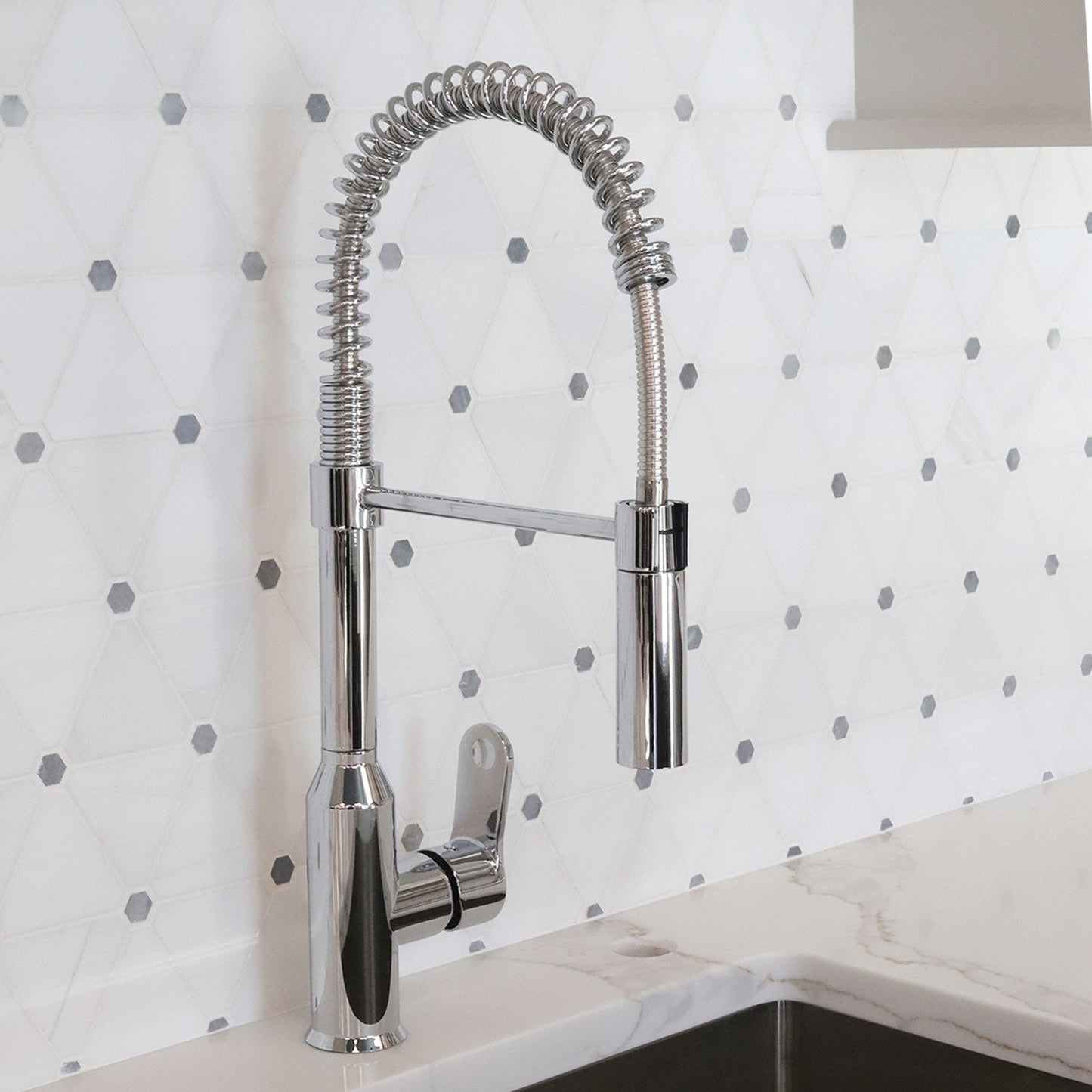 Modern Spring-Type Kitchen Faucet LK18C Chrome - Faucets