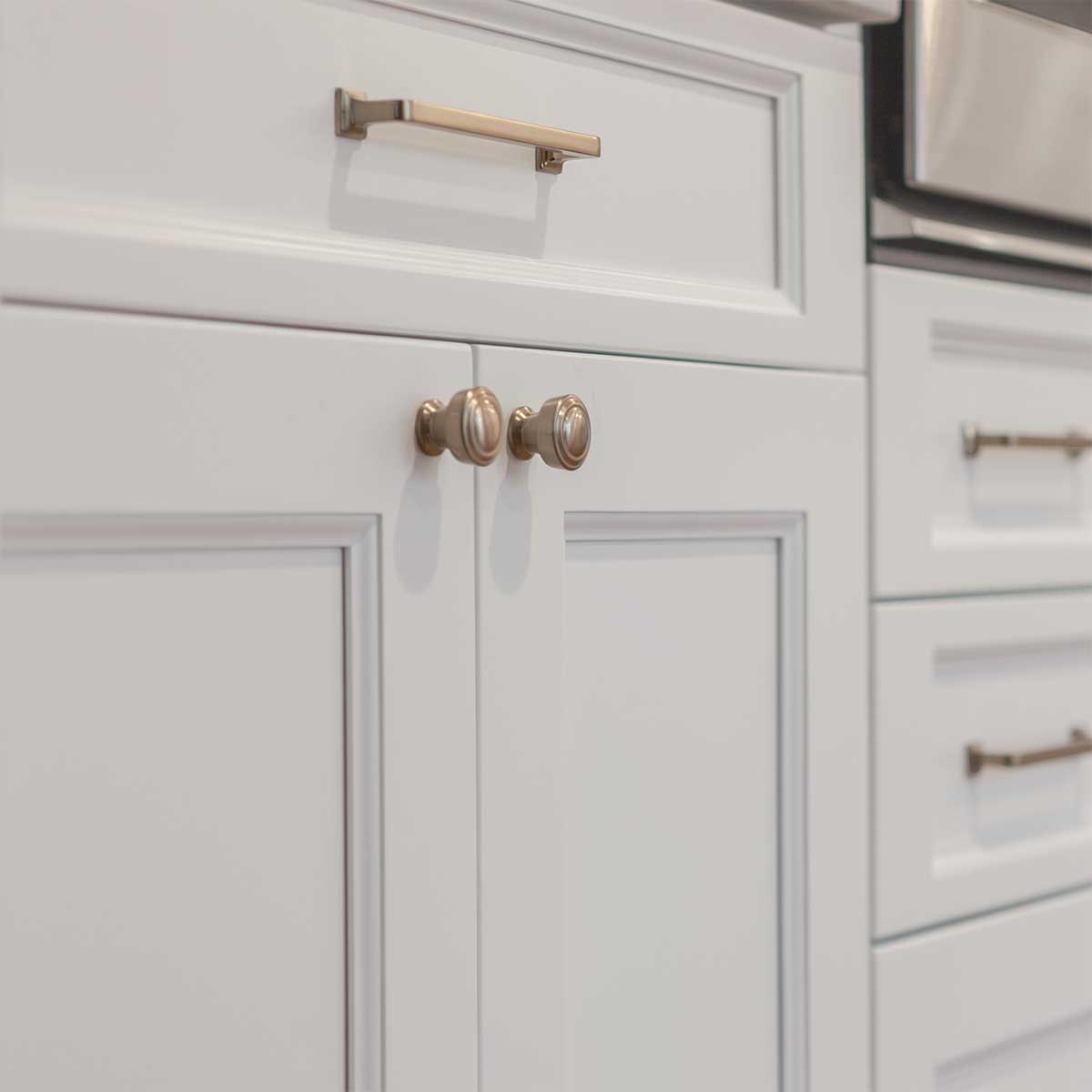 Straight Filler F696 Milan Pearl 6 in. width 96 in. height - Kitchen Cabinets